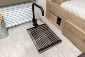 2025 Palomino BackPack SS-1251 Pop-Up Truck Camper Interior Image