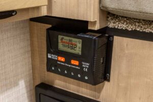 2025 Palomino BackPack SS-1251 Pop-Up Truck Camper Interior Image