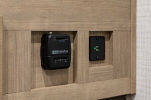 2025 Palomino BackPack SS-1251 Pop-Up Truck Camper Interior Image