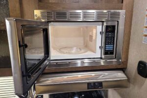 2019 Palomino Puma 286RBSS Used Bunkhouse Fifth Wheel Interior Image