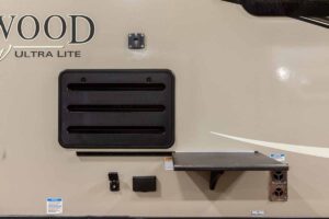 2020 Forest River Rockwood Ultra Lite 2606WS Couples Travel Trailer Exterior Image