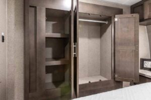 2020 Forest River Rockwood Ultra Lite 2606WS Couples Travel Trailer Interior Image