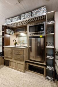 2020 Forest River R-Pod RP-178 Couples Travel Trailer Interior Image