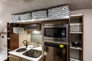 2020 Forest River R-Pod RP-178 Couples Travel Trailer Interior Image