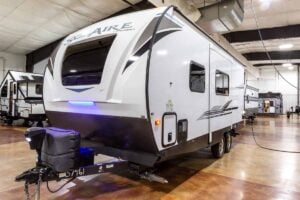 2022 Palomino Solaire Ultra Lite 208SS Couples Camper Exterior Image