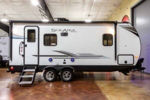 2022 Palomino Solaire Ultra Lite 208SS Couples Camper Exterior Image