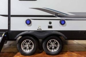 2022 Palomino Solaire Ultra Lite 208SS Couples Camper Exterior Image
