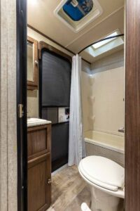 2016 Palomino SolAire Ultra Lite 269BHDSK Bunkhouse Travel Trailer Interior Image
