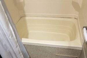 2016 Palomino SolAire Ultra Lite 269BHDSK Bunkhouse Travel Trailer Interior Image