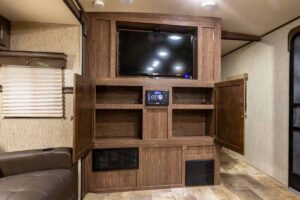 2016 Palomino SolAire Ultra Lite 269BHDSK Bunkhouse Travel Trailer Interior Image