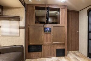 2016 Palomino SolAire Ultra Lite 269BHDSK Bunkhouse Travel Trailer Interior Image