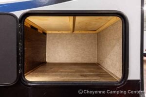 2019 Forest River Cherokee Alpha Wolf 26DBH-L Bunkhouse Travel Trailer Exterior Image